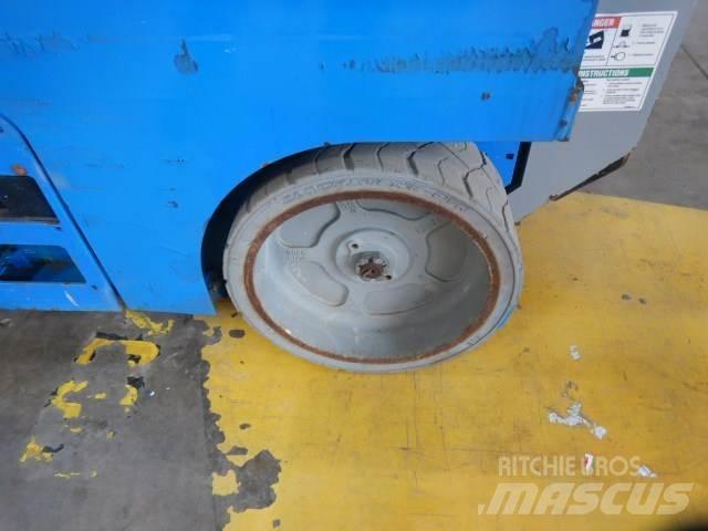 Genie GS2032 Škarjaste dvižne ploščadi