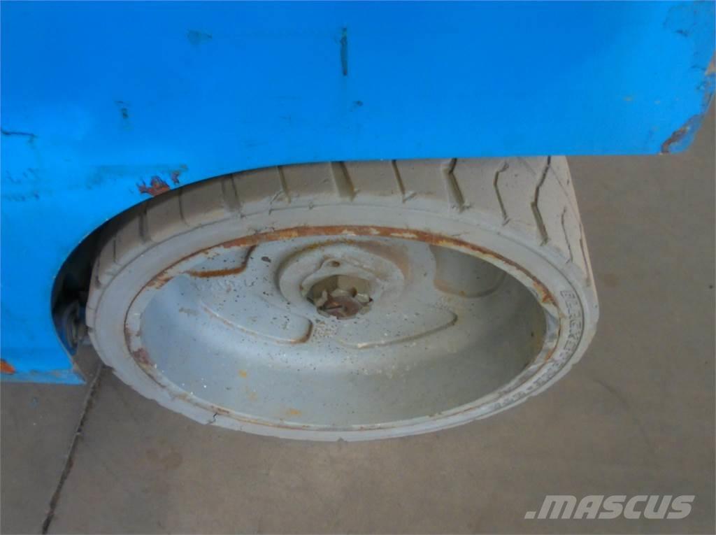 Genie GS3246 Škarjaste dvižne ploščadi