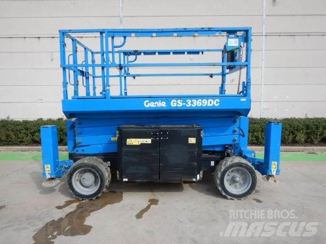 Genie GS3369DC Škarjaste dvižne ploščadi