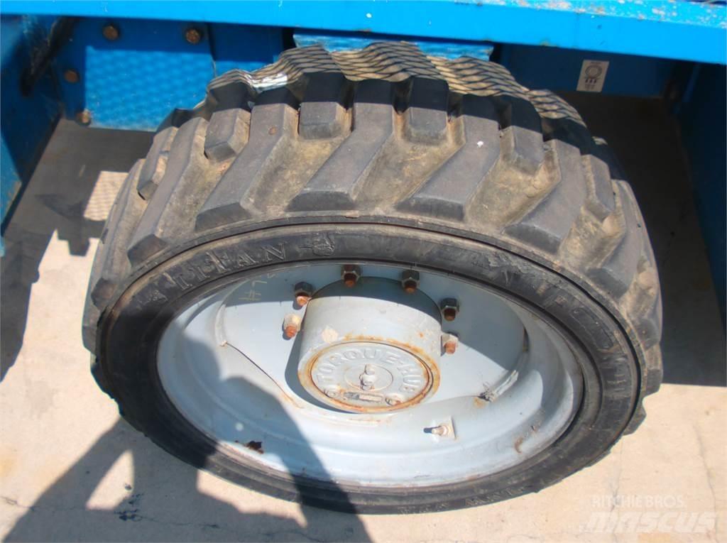 Genie GS5390RT Škarjaste dvižne ploščadi