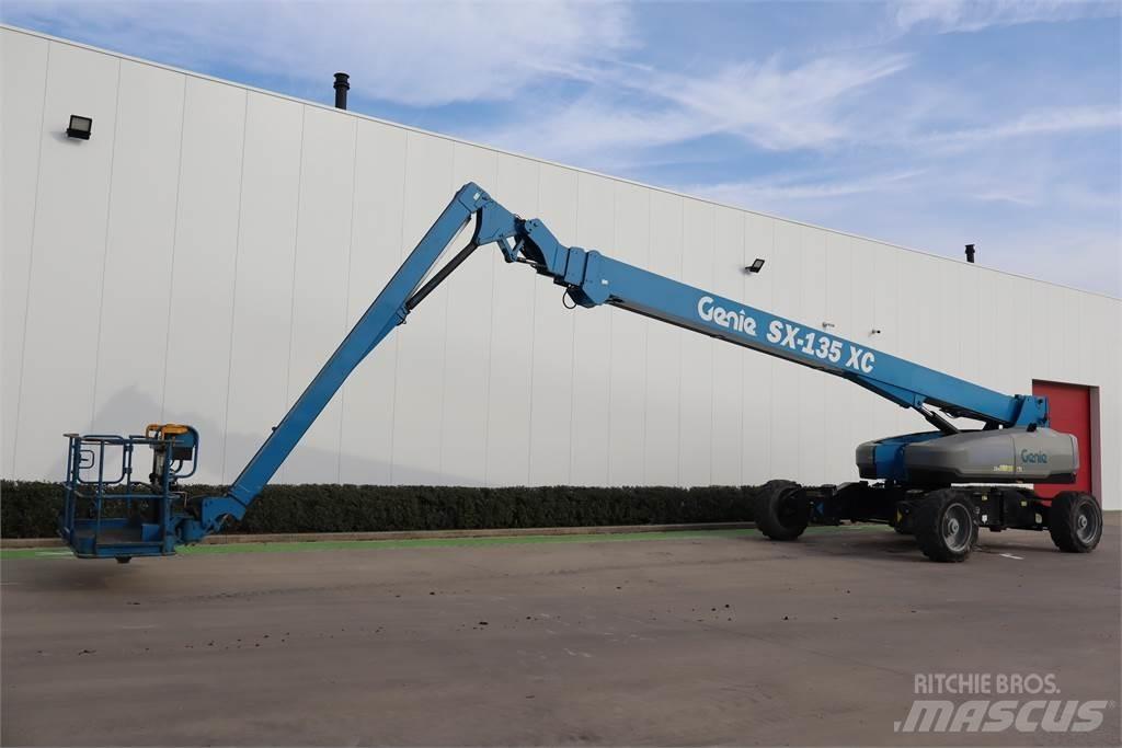 Genie SX135XC Teleskopske dvižne ploščadi