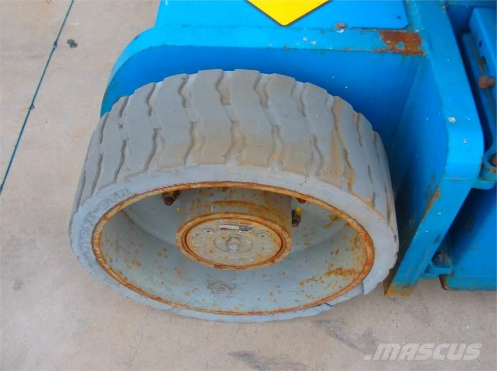Genie Z30-20N Zglobne dvižne ploščadi