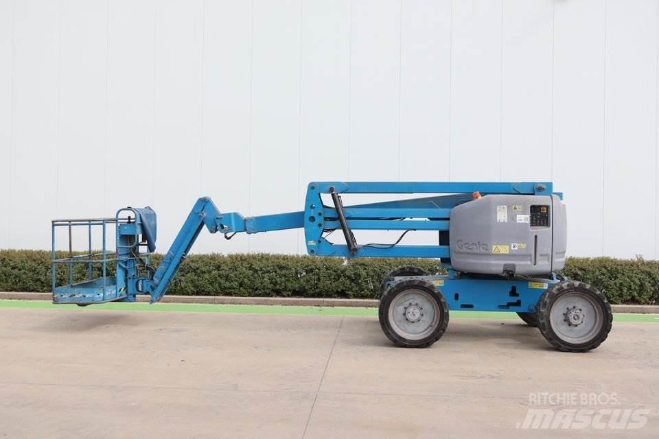 Genie Z51-30JRT Zglobne dvižne ploščadi