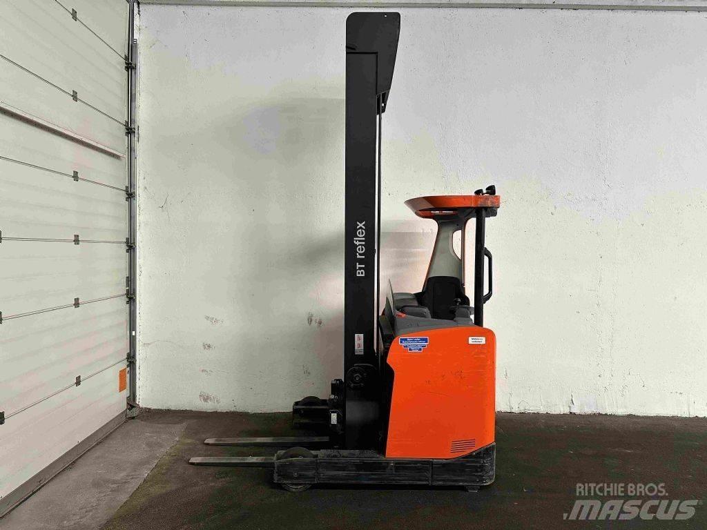 BT RRE 140 - TRIPLEX 9 m Viličarji s pomičnim teleskopom