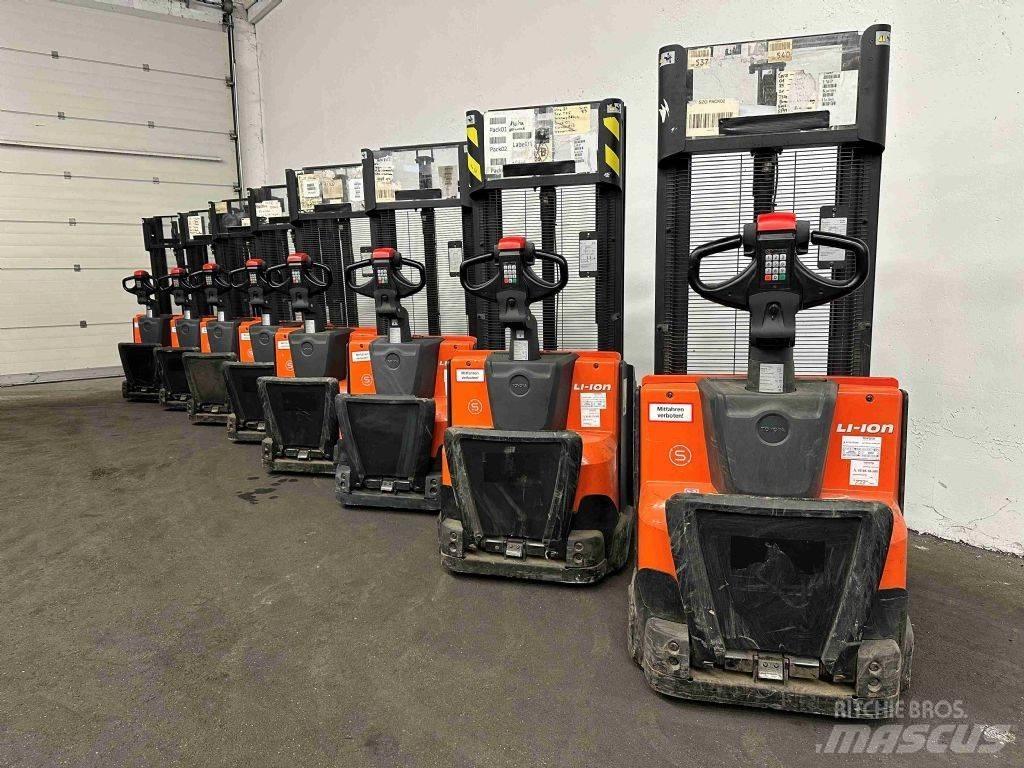 BT SWE 100 Ročni električni viličar