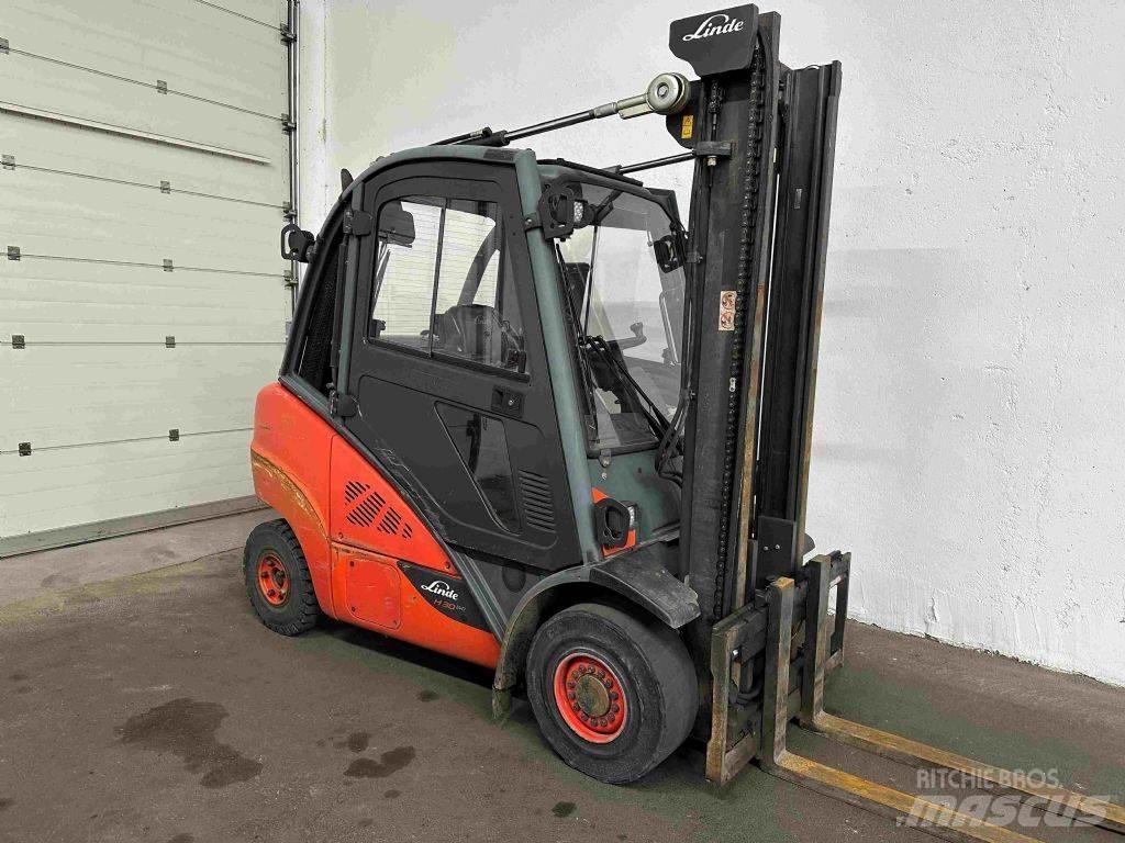 Linde H 30 T-02 EVO Plinski viličarji