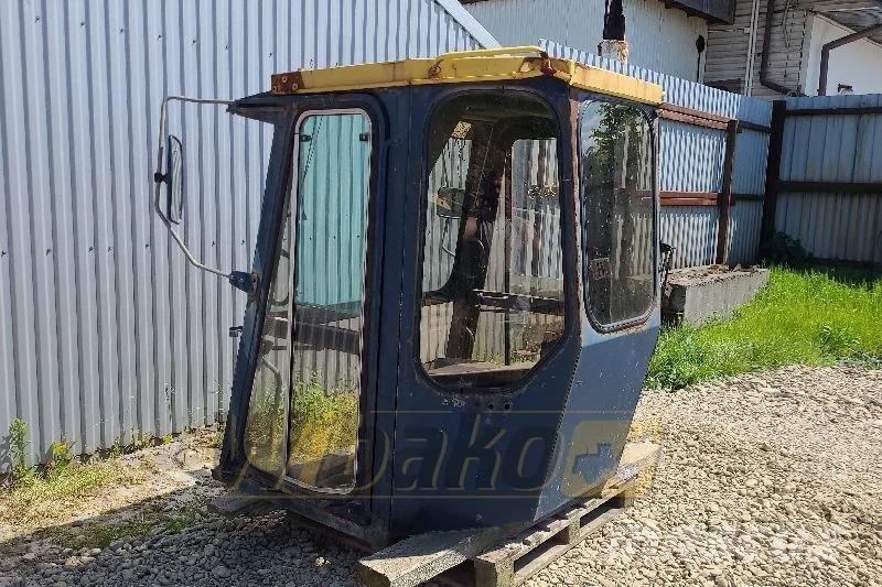 Hanomag 70E Cab / Kabina Kabine in notranjost