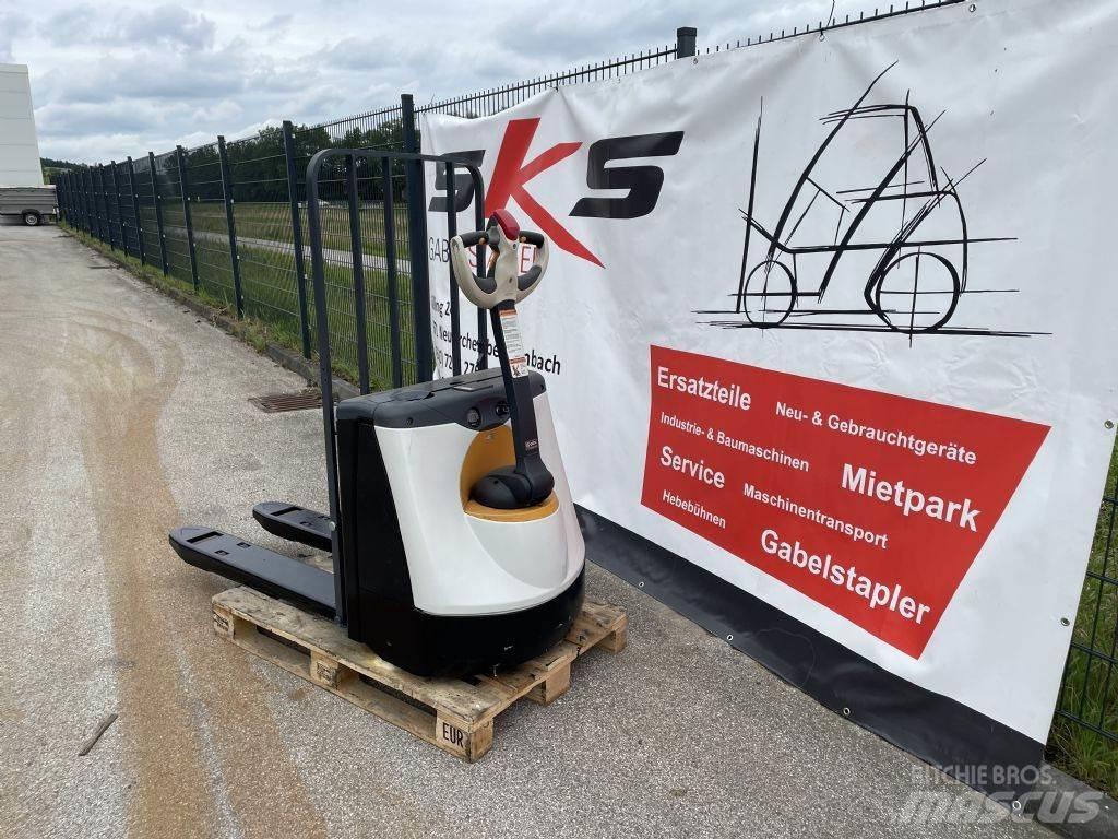 Crown WP3015 Ročni električni viličar
