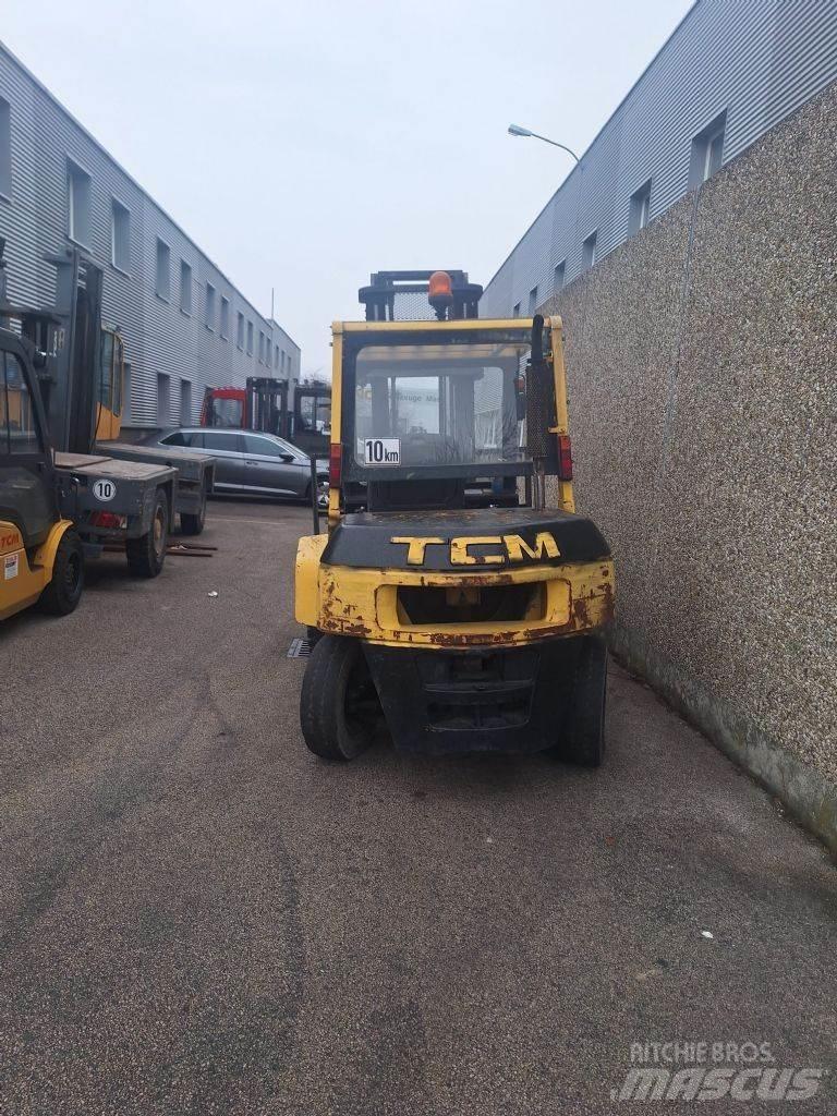 TCM FD40Z7 Dizelski viličarji