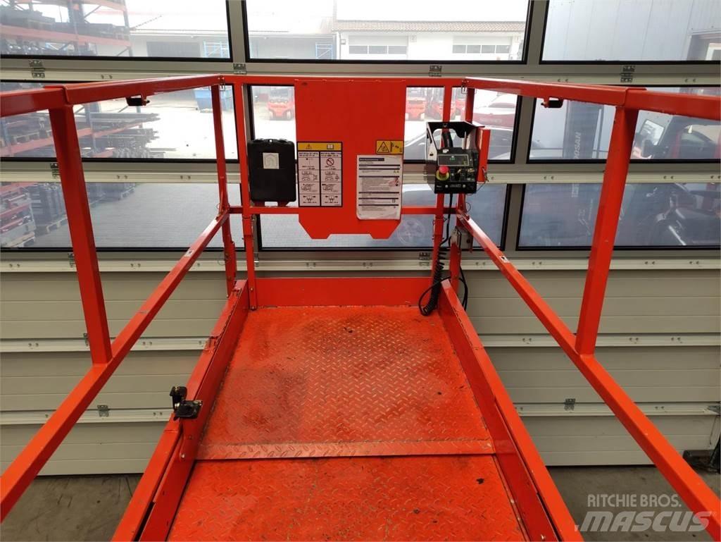 JLG 4045R Škarjaste dvižne ploščadi