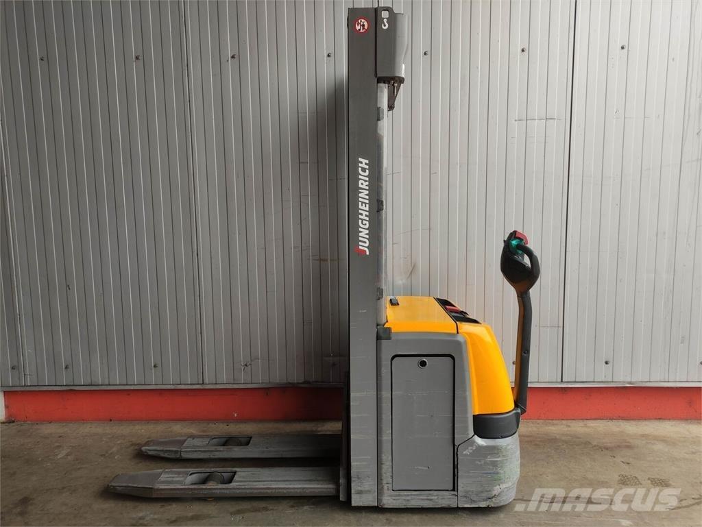 Jungheinrich EJC 214 Ročni električni viličar