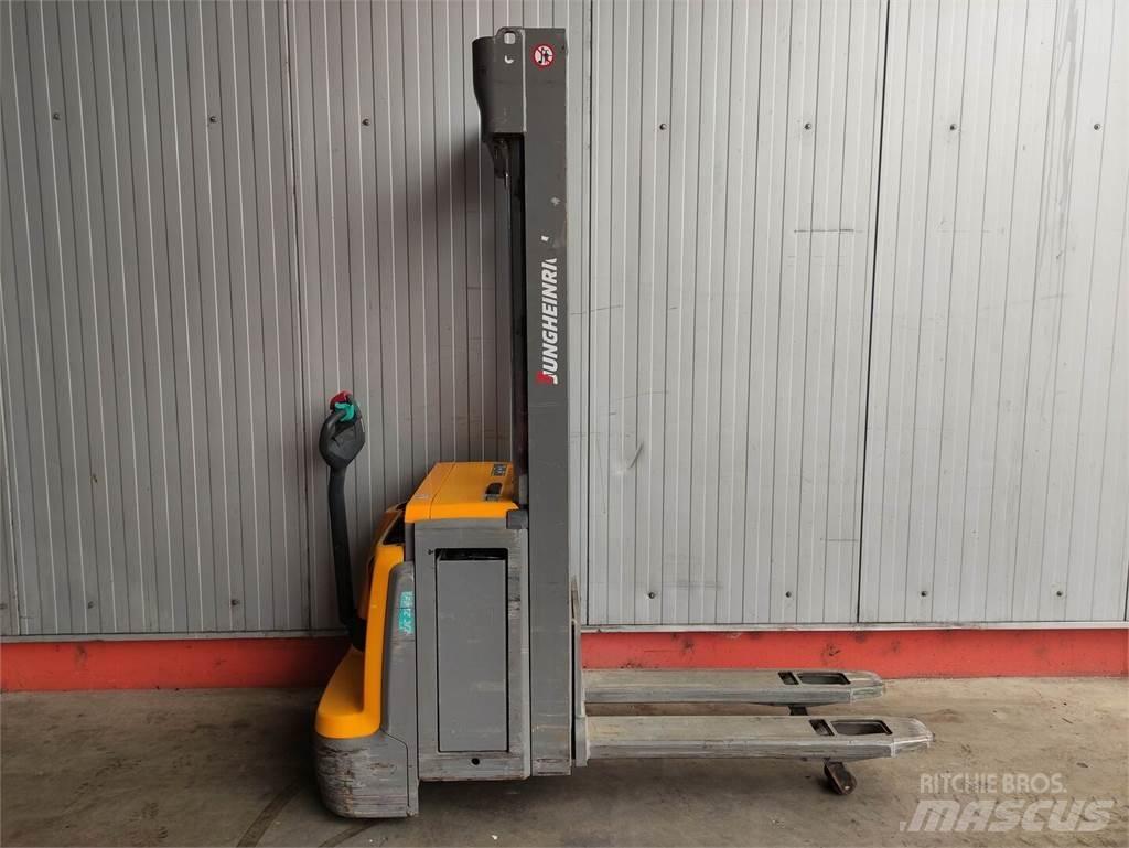 Jungheinrich EJC214Z Ročni električni viličar