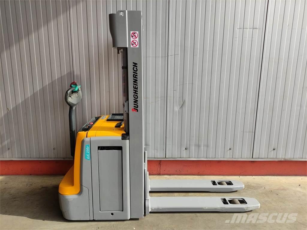 Jungheinrich EJC216z Ročni električni viličar