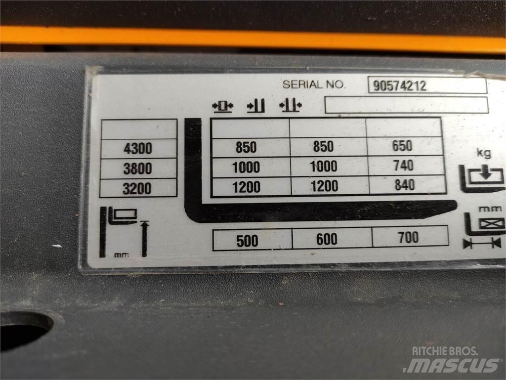 Jungheinrich ERC 212 Ročni električni viličar