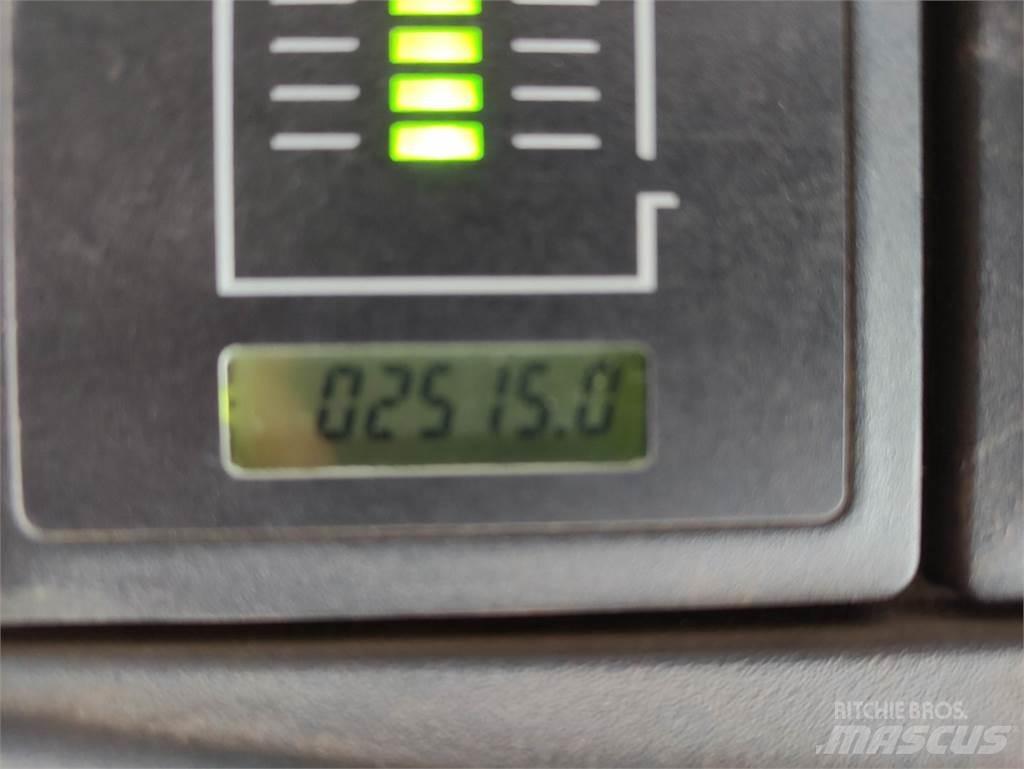 Jungheinrich ERC 214 Z Ročni električni viličar