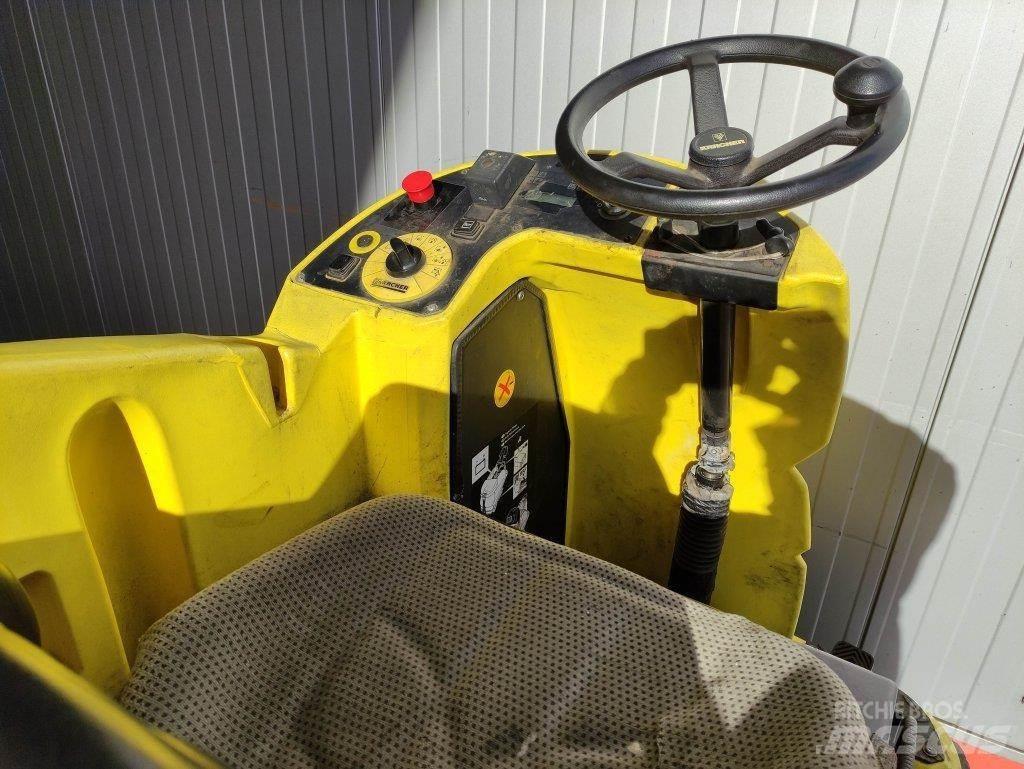 Kärcher BR100/250RBP PAC Cestni pometači