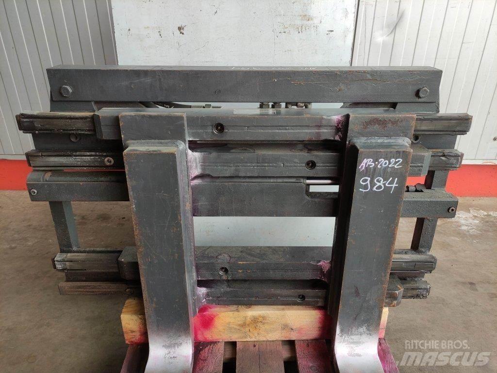 Kaup 2.5T411AH Prijemala za bale
