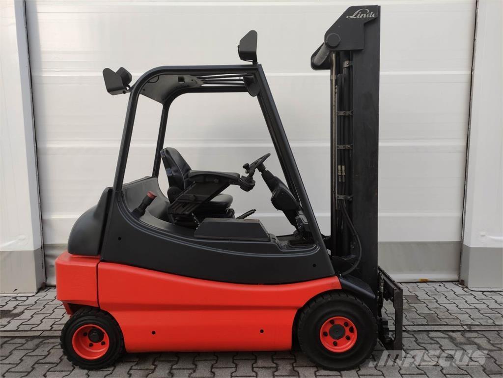 Linde E30-336-03 (LACK NEU) Električni viličarji
