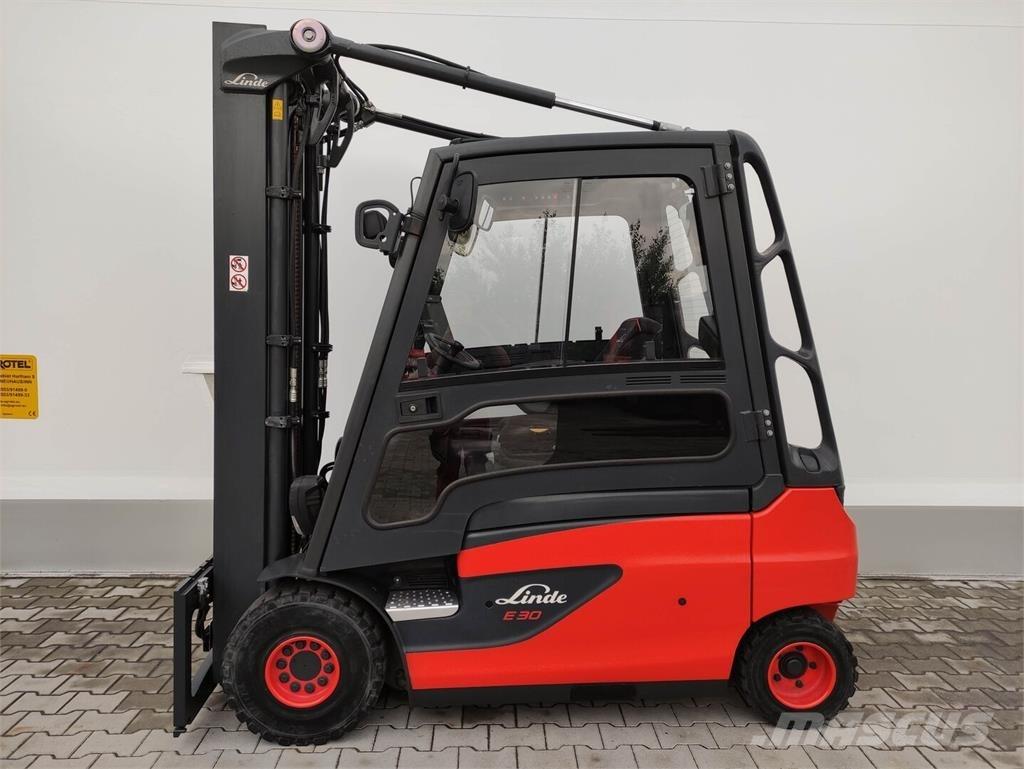 Linde E30L/387 (LACK NEU) Električni viličarji