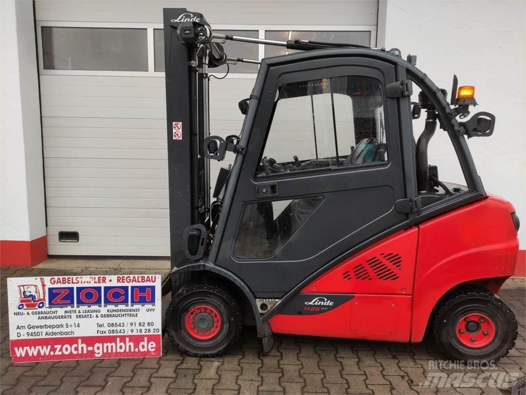 Linde H25D-02-392 EVO Dizelski viličarji