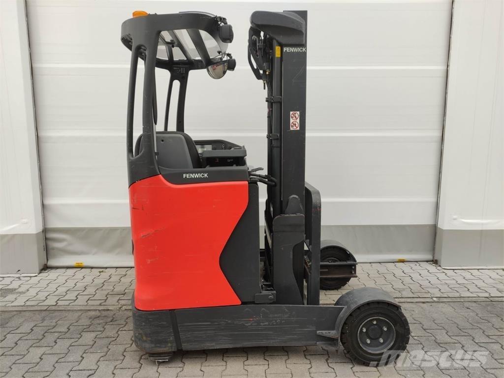 Linde R16G-01-1120 Viličarji s pomičnim teleskopom