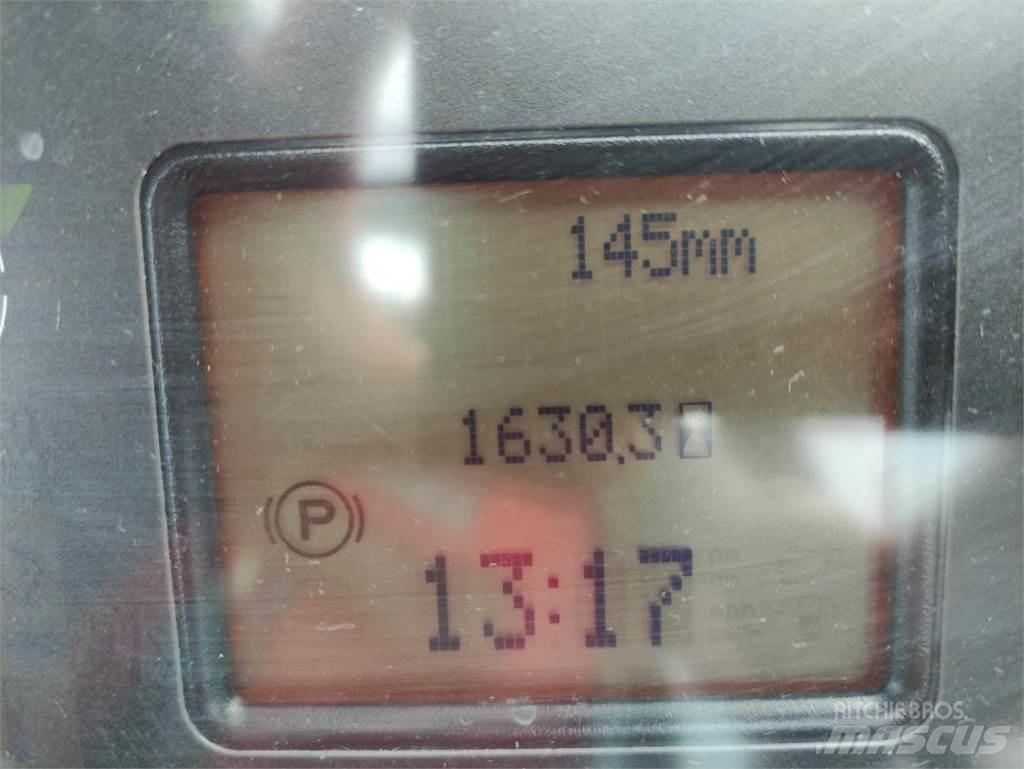 Linde R25-01-112 Viličarji s pomičnim teleskopom