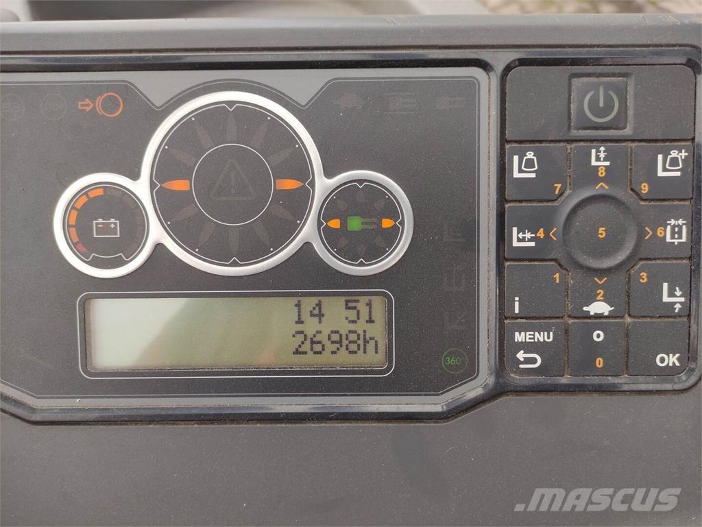 Linde R25F (UFW250TFVRF635) Viličarji s pomičnim teleskopom