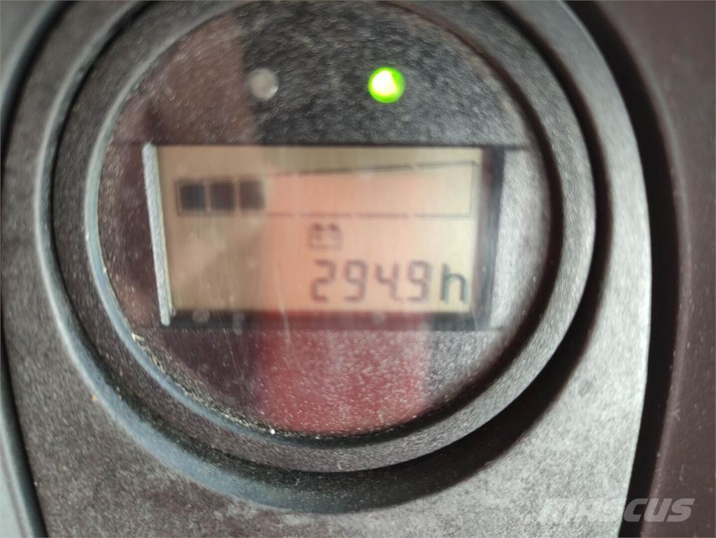 Linde T18-1152 Električni nizko dvižni viličar