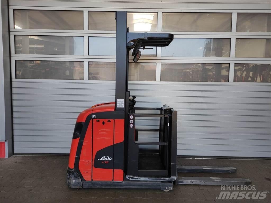 Linde V10-02 Visokodvižni komisionirni viličar