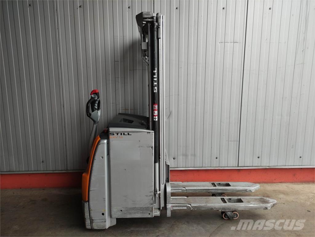 Still EXV 16i Ročni električni viličar