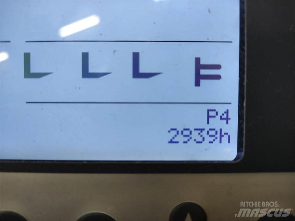 Still FM-X-17 Viličarji s pomičnim teleskopom
