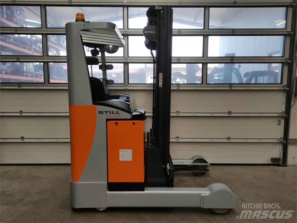 Still FM-X-25 (LACK NEU) Viličarji s pomičnim teleskopom