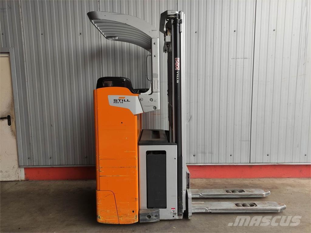 Still FXV 14 Ročni električni viličar