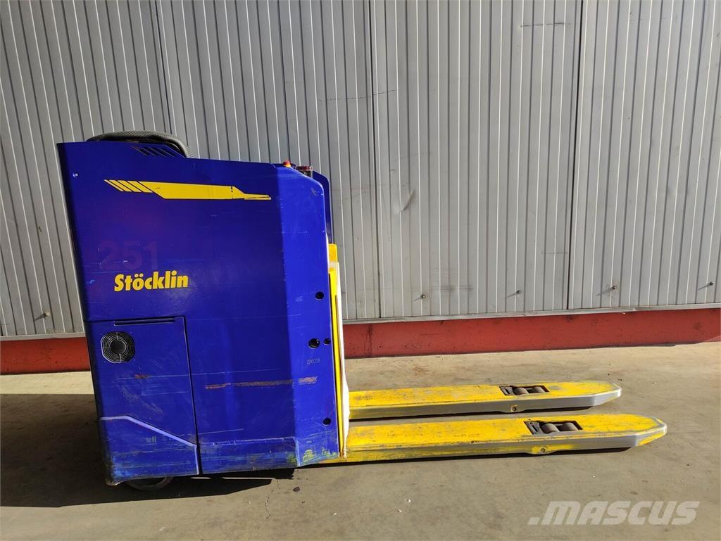 Stöcklin EFP30XXL Električni nizko dvižni viličar
