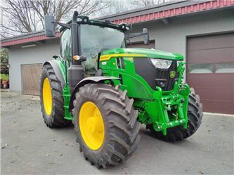 John Deere 6R 165