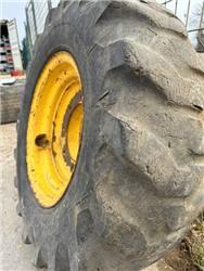 Firestone 12.5R18