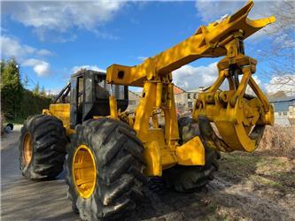 John Deere 640