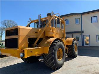 Kirovets K 701 V12