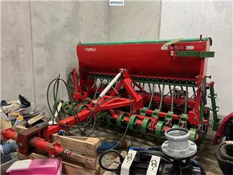 Unia 900/3 seed drill