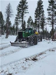 John Deere 748 H