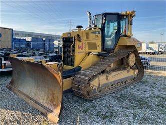 Caterpillar D6