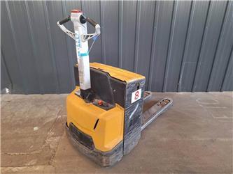 Caterpillar NPP20N2