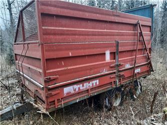 Tuhti M85 rehuvarusteilla