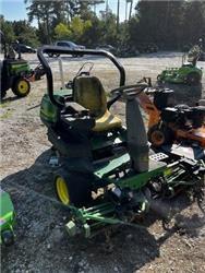 John Deere 2500E