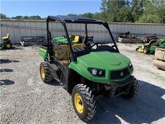 John Deere 590E