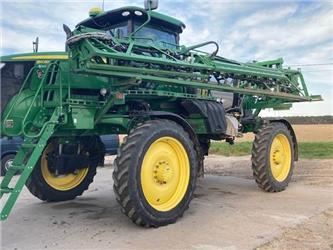 John Deere R4030