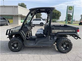 John Deere XUV 835M