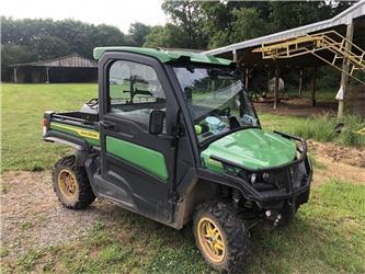John Deere XUV 835R