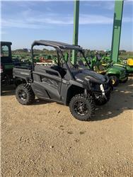 John Deere XUV590M