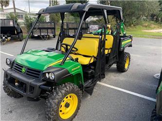 John Deere XUV825M S4